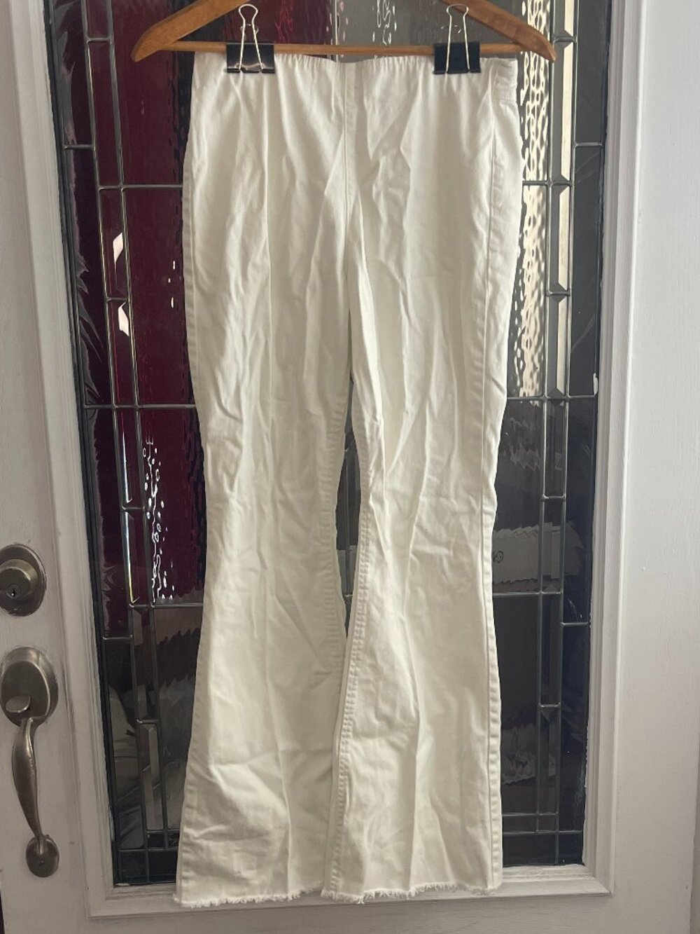 Tinseltown Womens White Pull on Jeans Stretch Sz 9 Raw Hem